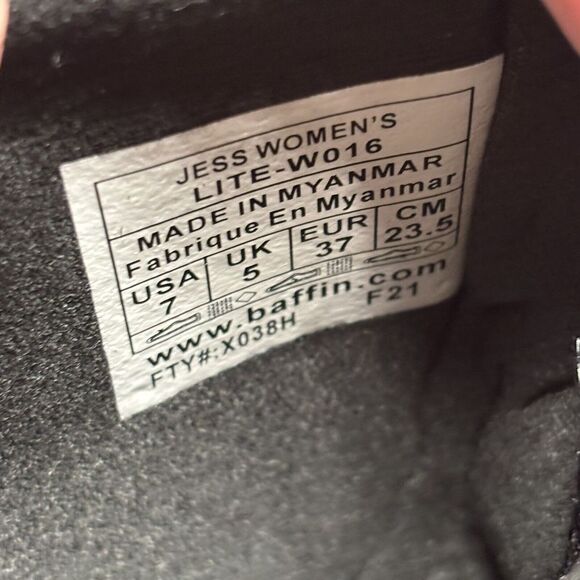 Baffin Jess Women's Black Insulated Winter Snow Boots Size Sz 7 - Picture 8 of 9